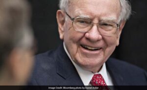 Read more about the article Warren Buffett’s Berkshire Hathaway Tops $1 Trillion In Market Value