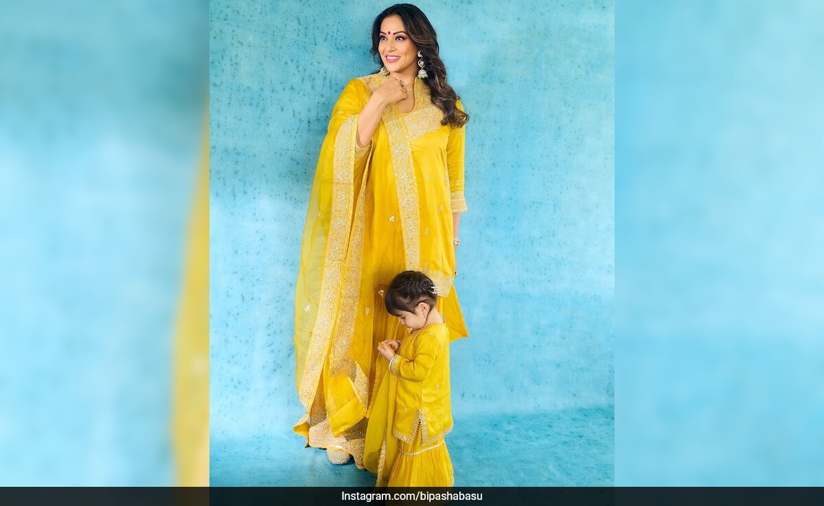 Read more about the article Bipasha Basu And Her Daughter Devi Both Looked Like Rays Of “Sunshine” In Yellow Sharara Sets