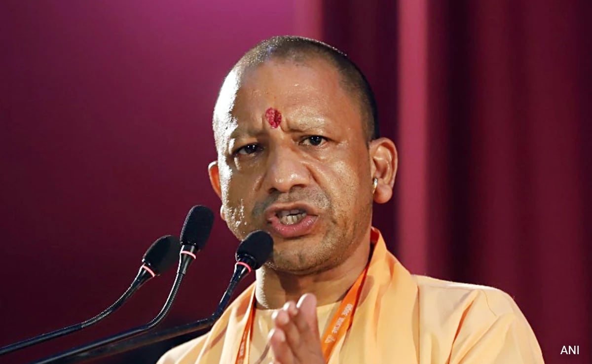 Yogi Adityanath Asks Rahul Gandhi