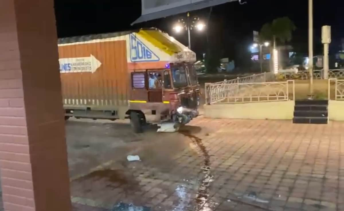 Denied Food, Drunk Driver Rams Truck Into Hotel In Pune