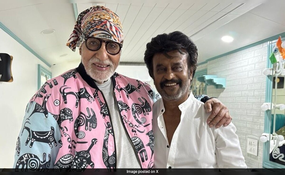 Amitabh Bachchan Recalls "Rajini Slept On The Floor" During Hum Shoot