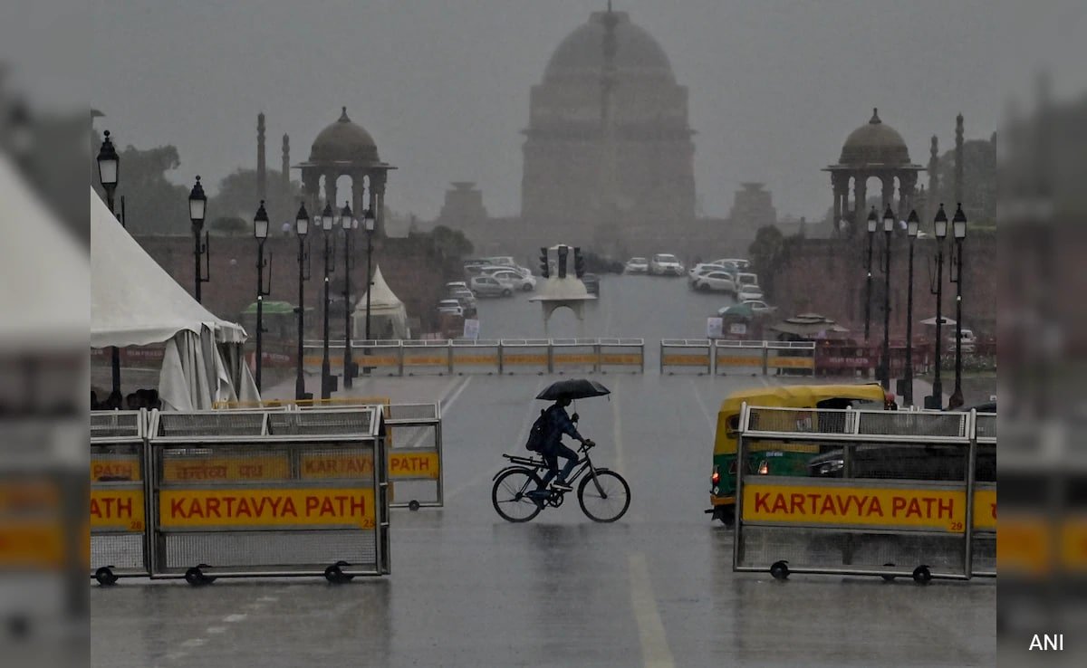 Read more about the article Rain In Parts Of Delhi, Orange Alert Issued For Friday