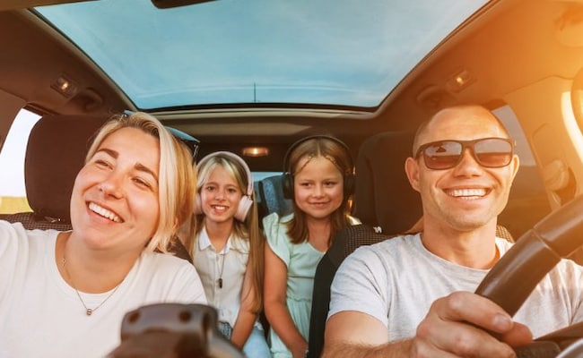 Read more about the article Taking A Road Trip With Kids? 5 Tips To Make It Hassle-Free And Memorable