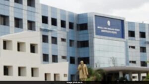 Read more about the article JNTU Hyderabad Reschedules Exams To September 5 Due To Heavy Rains