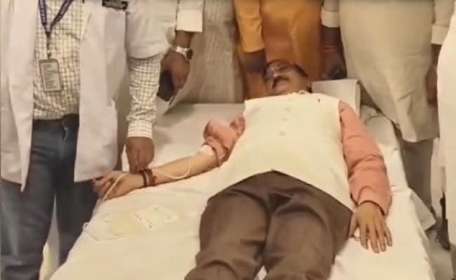 Moradabad Mayor's Clarification After Viral Video At Blood Donation Camp