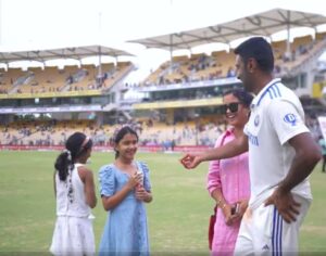 Read more about the article R Ashwin Has A Gift For His Daughters. This Is How They Responded. Watch