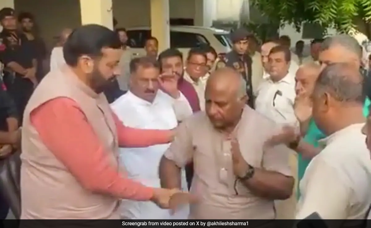 Denied Ticket, Haryana Leader Refuses To Shake Hands With Chief Minister