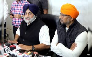 Read more about the article Sukhbir Badal, Accused Of Religious Misconduct, Appears Before Top Sikh Body Akal Takht