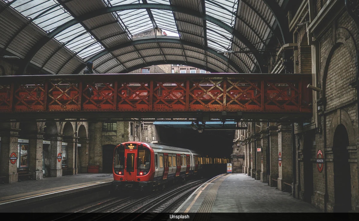 "Cybersecurity Incident" Hits Wi-Fi Networks At UK's Largest Rail Stations