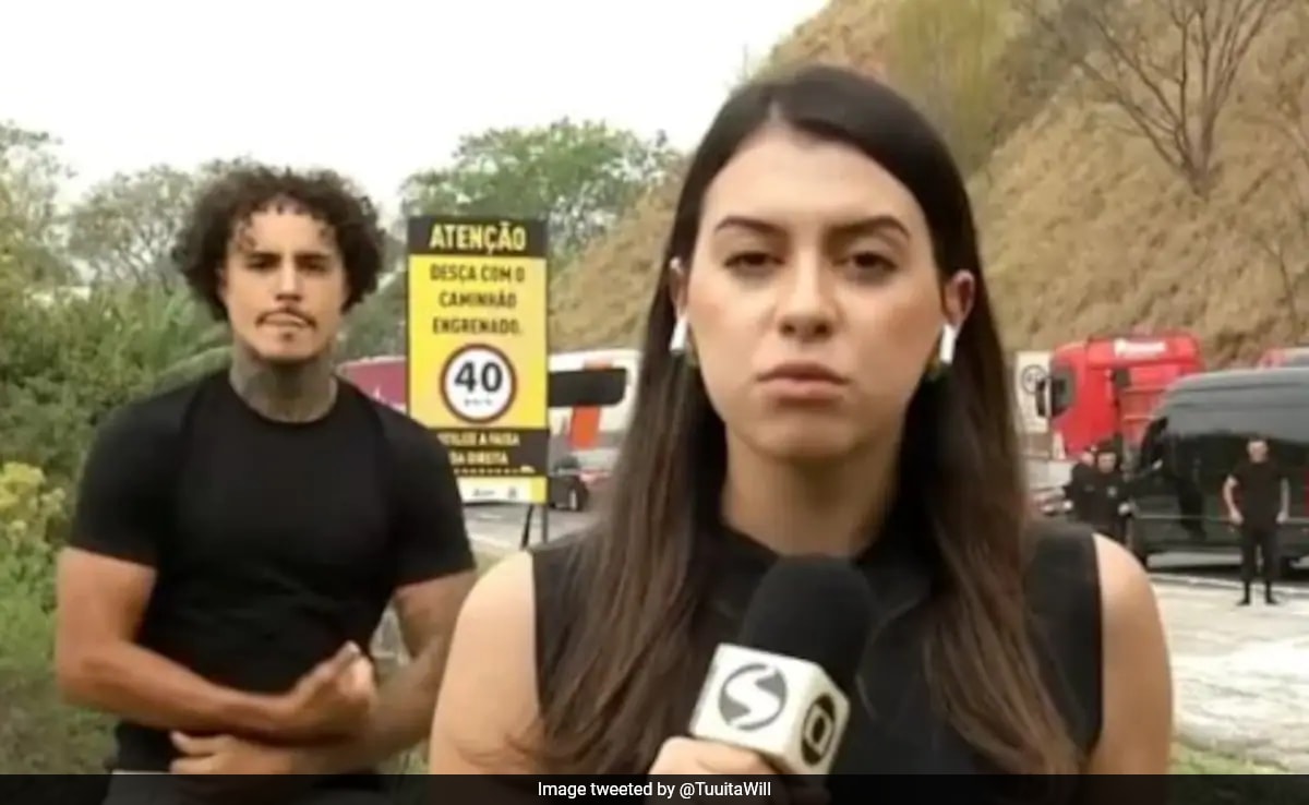 Read more about the article Brazilian Singer Dances Behind Reporter At Scene Of Deadly Bus Crash, Sparks Fury