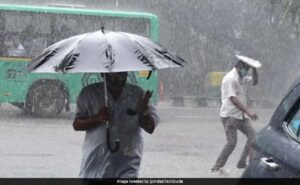 Read more about the article Widespread Rainfall Disrupts Daily Life Across Central, Southern Karnataka