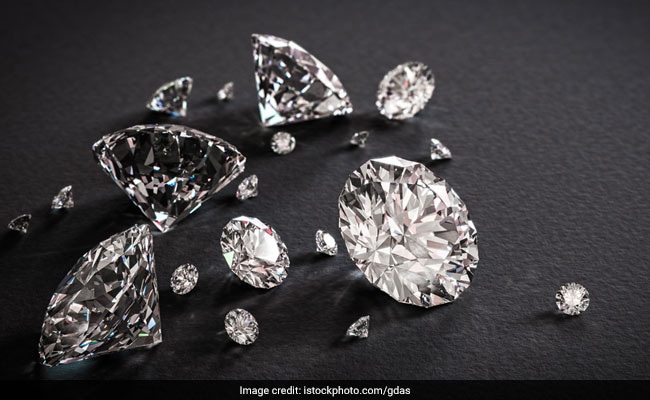 How Injecting Diamond Dust Into Atmosphere May Cool Down The Planet