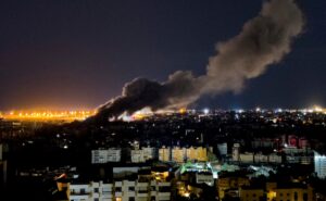 Read more about the article Hezbollah Threatens More Attacks If Israel Keeps Bombarding Lebanon