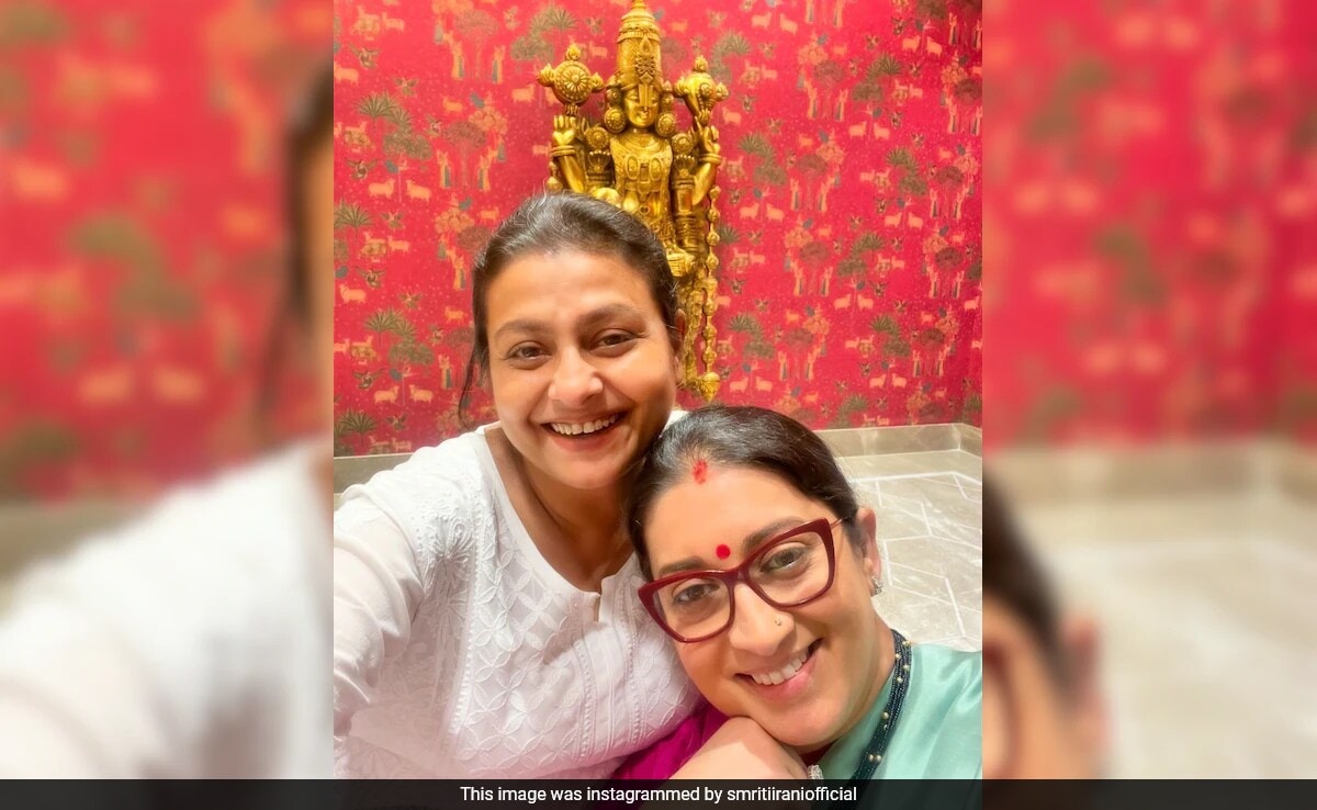 Smriti Irani and Jaya Bhattacharya's Kyunki Saas Bhi Kabhi Bahu Thi Reunion Takes Fans On A Nostalgia Trip