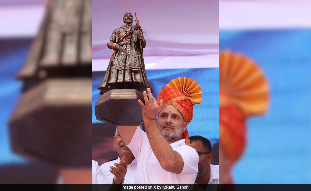 'No Use Bowing Before Shivaji Maharaj After Scaring People': Rahul Gandhi