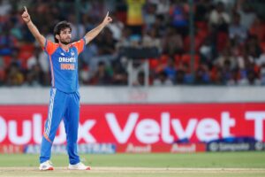 Read more about the article Ravi Bishnoi Achieves Big Feat In 3rd T20I vs Bangladesh, Becomes Youngest Indian To…