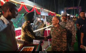 Read more about the article Chiefs Of Armed Forces To Celebrate Diwali With Troops In Forward Areas