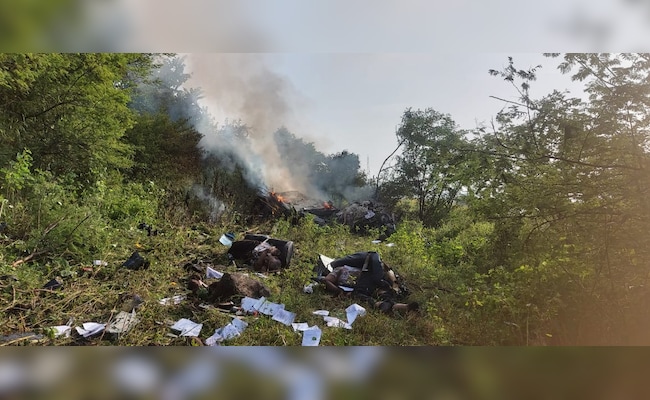 Read more about the article Helicopter Carrying 3 People Crashes In Pune, Shortly After Take-Off