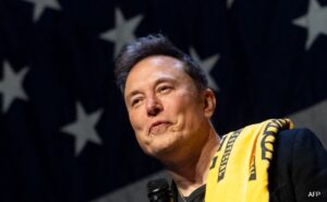 Read more about the article Elon Musk Announces Million-Dollar US Voter Lottery, But Is It Legal?