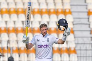 Read more about the article Joe Root Continues Record-Breaking Spree; Passes Sunil Gavaskar, Brian Lara For 35th Test Century