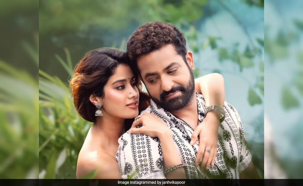 Janhvi Kapoor Shares BTS Video From Devara Song Chuttamale Shoot: "Life Threatening"