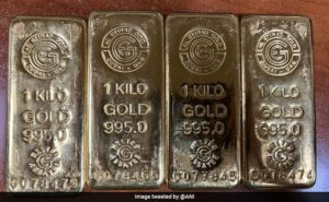 Read more about the article 1.7 Kg Gold Worth Rs 1.2 crore Seized, 2 Arrested In Mumbai