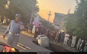 Read more about the article Massive Sinkhole In Lahore Swallows 3 Vehicles, Causes Traffic Disruptions