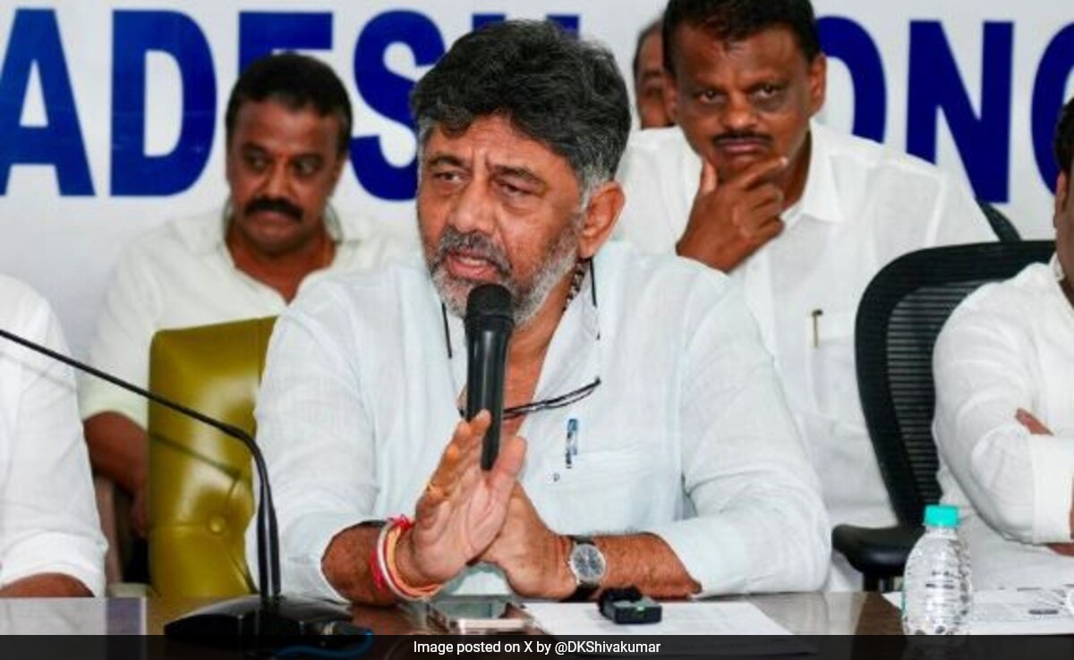 Pressure From Women To Rethink Free Bus Ride Scheme: DK Shivakumar