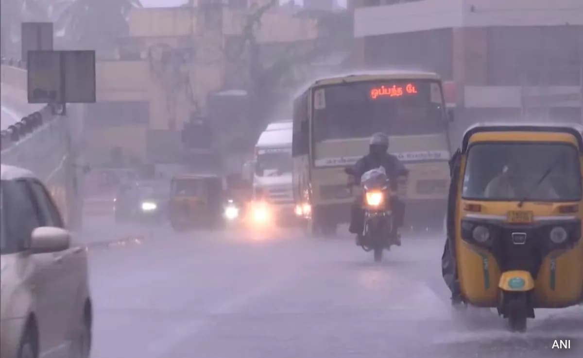 Read more about the article Heavy Rain In Tamil Nadu Chennai, Nearby Areas, Schools And Colleges Shut