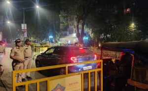 Read more about the article Drunk Driver Rams Police Barricades, Vehicles To Escape Checking In Mumbai