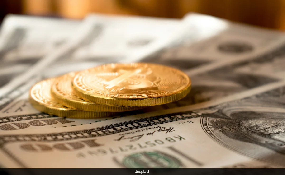 Read more about the article Dollar Dips As US Election Outcome Remains Uncertain, Fed Rate Cut Looms