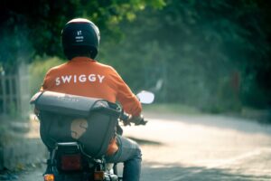 Read more about the article Mumbai Voters Get Free ‘Tinday’ From Swiggy Instamart On Election Day. Here’s Why