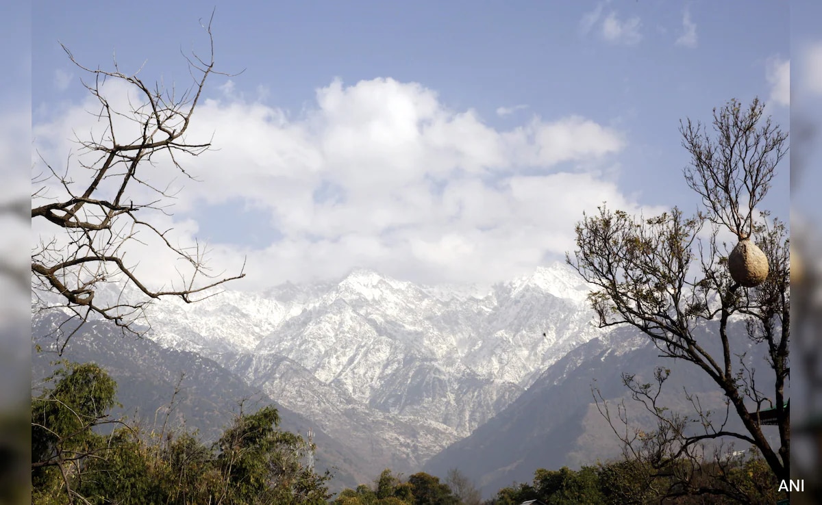 Read more about the article Trekking Above 3,000 Metres In Himachal’s Kangra District Temporarily Banned