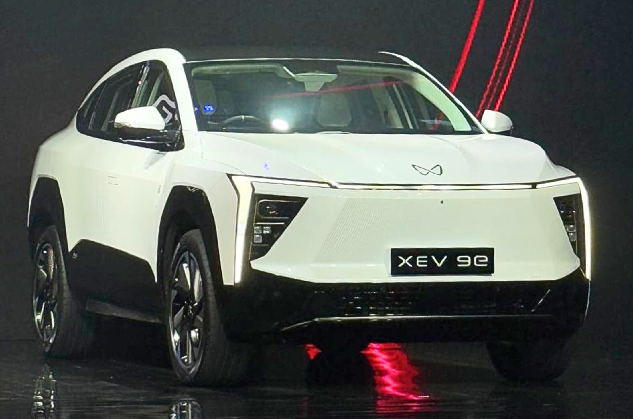 Read more about the article Mahindra XEV 9e price Rs 21.9 lakh, launch and delivery details