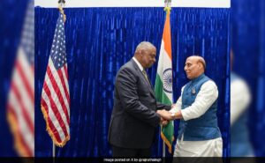 Read more about the article Rajnath Singh Meets US Secretary Of Defence On Sidelines Of 11th ASEAN Meet