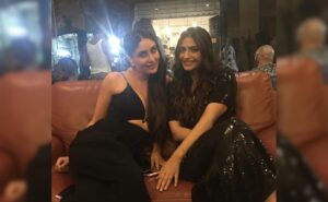 Read more about the article Rhea Kapoors Throwback Pics With “Veere” Kareena Kapoor And Sonam Kapoor