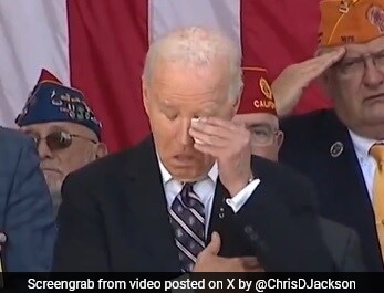 Read more about the article Biden Wipes Away Tear During ‘God Bless America’ At Event To Honour Veterans