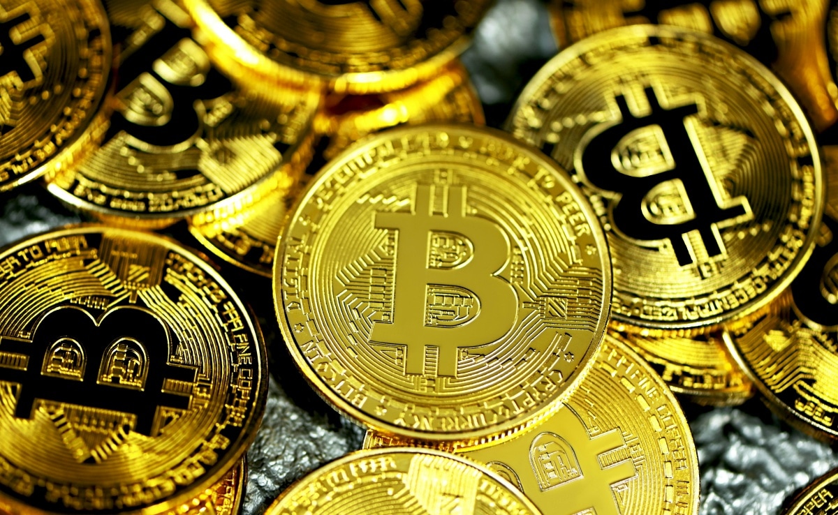 Read more about the article Bitcoin Hits New Record, Crosses $95,000