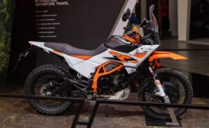 Read more about the article New-Gen KTM Adventure 390 To Make Its Public Appearance At IBW