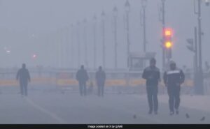 Read more about the article After Witnessing Season’s Coldest Night, Delhi Wakes Up To Another Day With Toxic Air