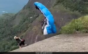 Read more about the article Horrifying Video Shows Skydiving Instructor Plummet To Death In Brazil