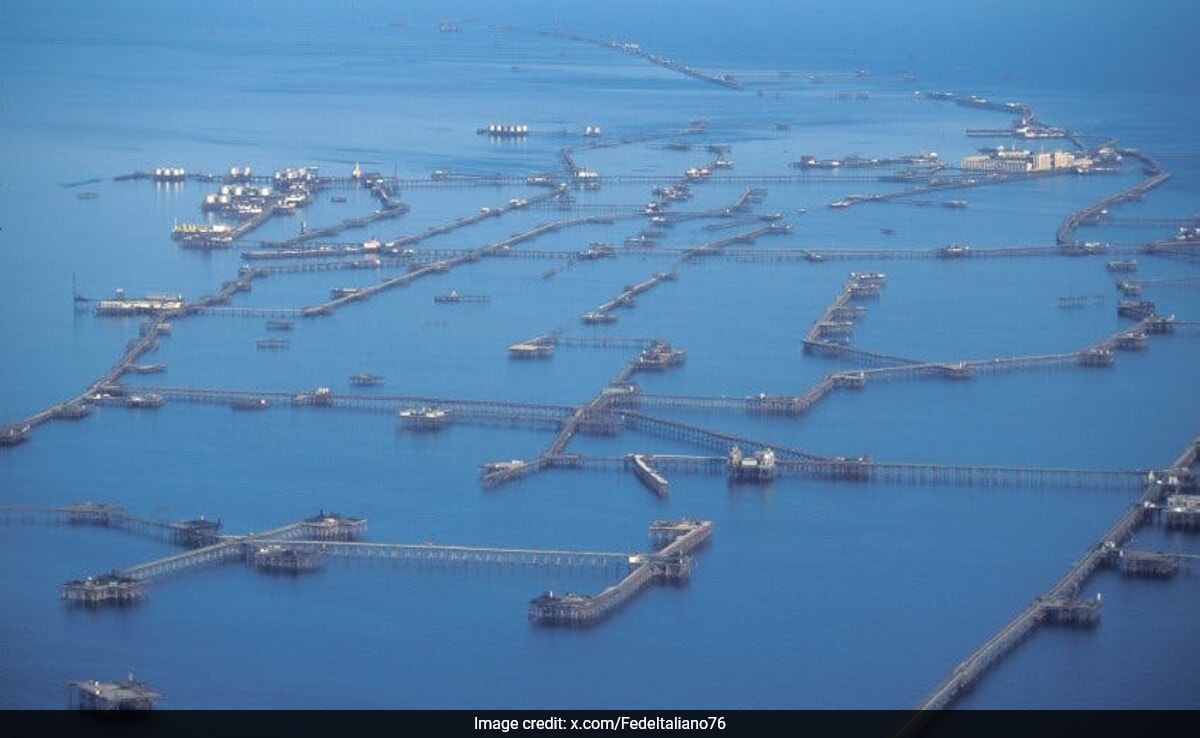 Read more about the article Why A Soviet-Era Oil Rig City Is Floating On Earth’s Largest Lake