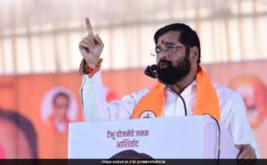 Read more about the article From Auto Rickshaw Driver To Maharashtra Chief Minister: The Eknath Shinde Story