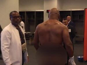 Read more about the article Wardrobe Malfunction? Mike Tyson’s ‘Naked’ Interview Ahead Of Jake Paul Boxing Match