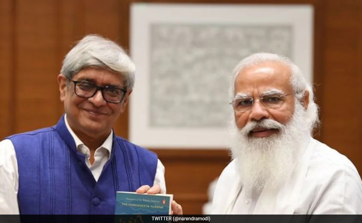 Read more about the article PM Modi Condoles Economist Bibek Debroy’s Death