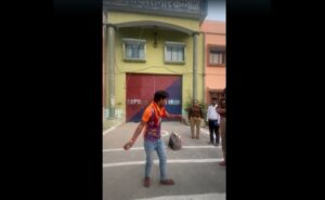 Read more about the article Released From Jail, Prisoner Breaks Into A Dance In UP