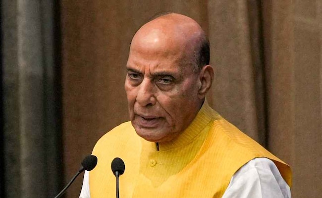 Read more about the article Rajnath Singh On Recent Terror Attacks In Jammu and Kashmir Giving Befitting Reply