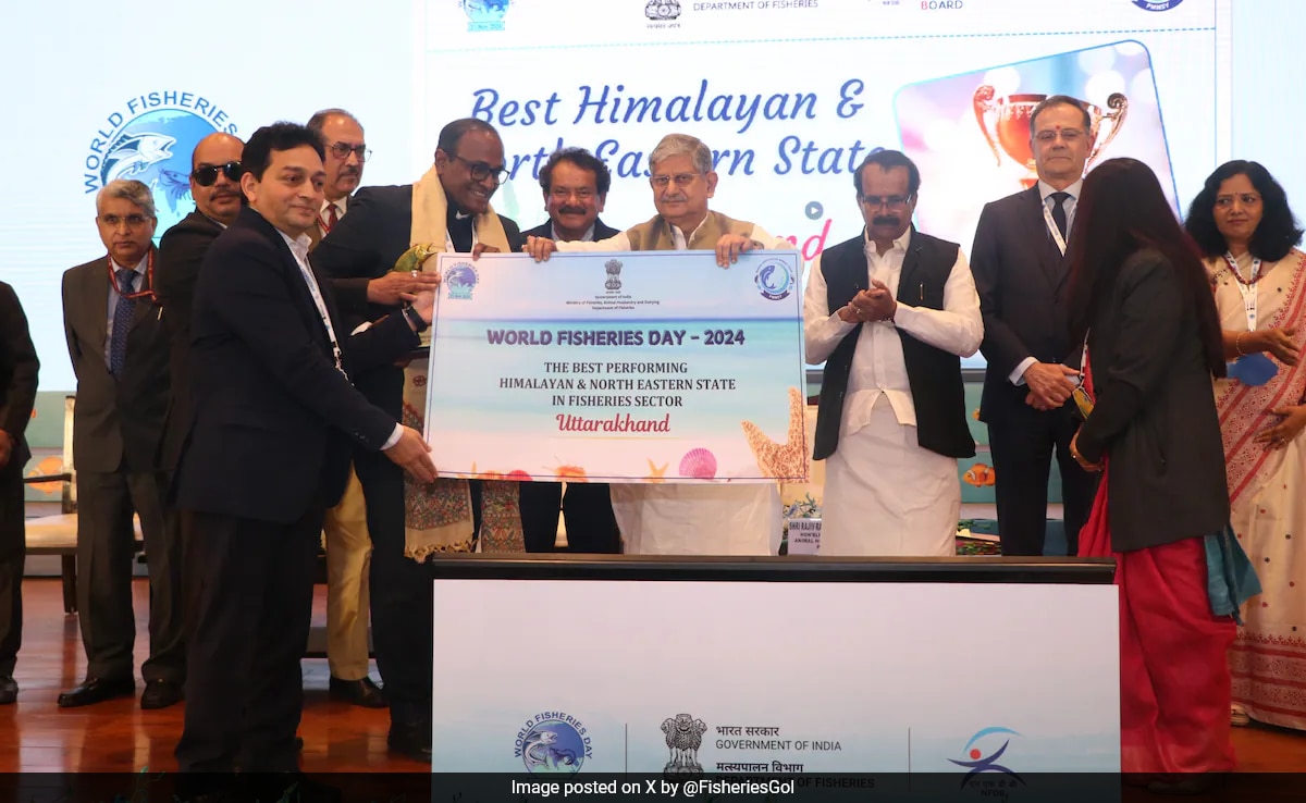 Read more about the article Uttarakhand Wins Best State Award In Fisheries Development