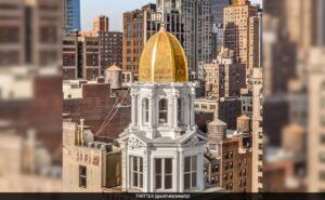 Read more about the article Tech Tycoon Greg Carr’s $25 Million Gold-Domed NYC Penthouse Put On Sale