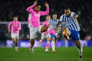 Read more about the article Controversial 4-Minute VAR Check Denies Southampton Victory Over Brighton In Premier League